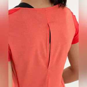 Lululemon Run Fast Track Short Sleeve Top Love Red Size 4 Running thumbnail 3