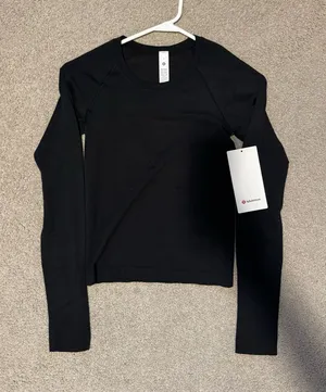 Lululemon Swiftly Tech Long Sleeve thumbnail 1