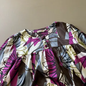 Y2K Early 2000s One World Abstract Floral Loose Blouse thumbnail 4