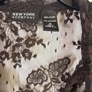 Vintage 90s Y2K New York & Company Black Floral Lace Sheer Button Front Blouse M thumbnail 4