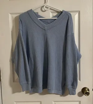 Aerie wonder v sweatshirt thumbnail 1