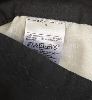 Old Navy Everyday Shorts thumbnail 4
