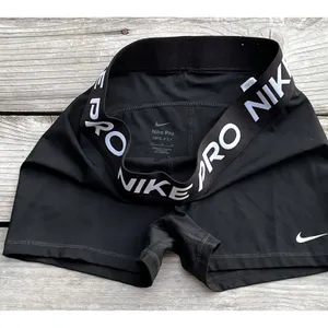 Nike Pro Women's Mid-Rise 3" Biker Shorts thumbnail 6