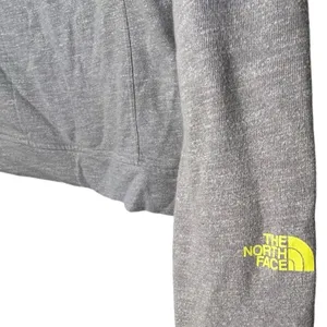 The North Face Pullover Shirt thumbnail 4