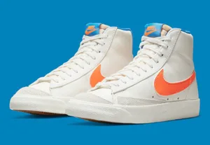 Nike Blazer Mid 77 Sail Total Orange thumbnail 1
