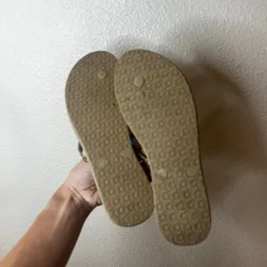 Reef glitter tan flip flops sandals WOMENS 8 thumbnail 3