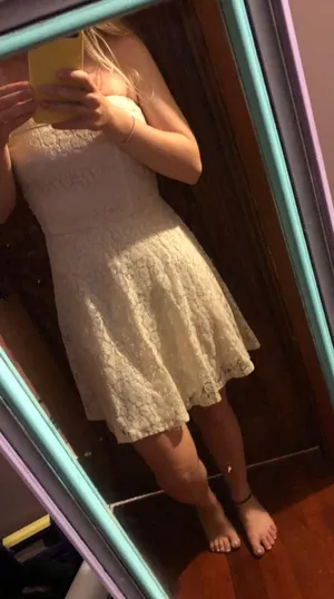 Hollister Off White Lace Strapless dress thumbnail 4