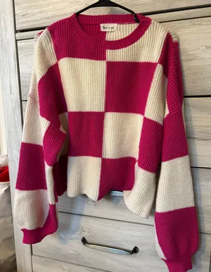 Pink Checkered Sweater thumbnail 1