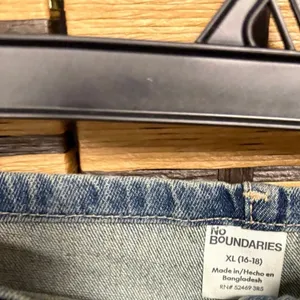No‎ Boundaries Denim Cargo Skirt Size XL thumbnail 6
