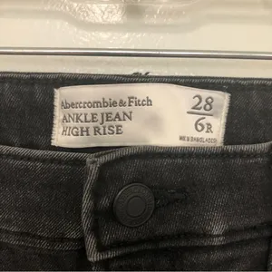 Abercrombie & Fitch Jeans High Rise Ankle Length Stars 28/6R thumbnail 4