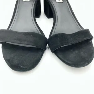 Steve Madden Irenee Black Suede Ankle Strap Block Heel Size 10 thumbnail 9