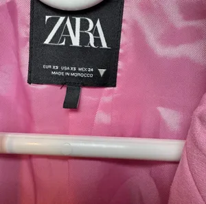 Zara Women's Blush Pink Cropped Blazer thumbnail 2
