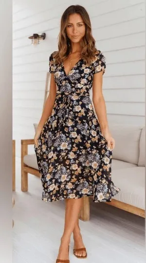 Hello Molly Black Floral Surplice Midi Dress babydoll lightweight 4 thumbnail 2