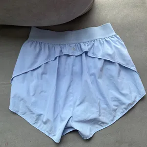 Alo Yoga Match Point Short Seashell Blue S thumbnail 5
