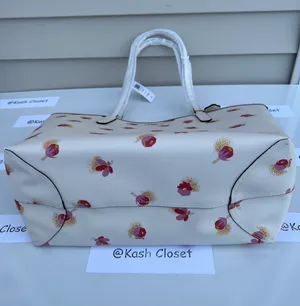 Coach City Tote With Pop Floral Print thumbnail 8