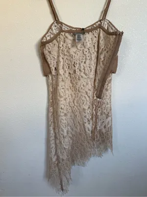 NWT Sans Souci S Ivory Nude Floral Lace Asymmetrical Y2K Fairycore Cami Tank Top thumbnail 6