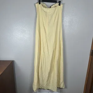 NEW Peppermayo Tayla Linen Blend Maxi Dress Womens US 8 Butter Yellow Strapless thumbnail 3