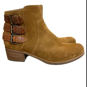 UGG Volta Ankle Brown Suede Booties Size 7 thumbnail 2
