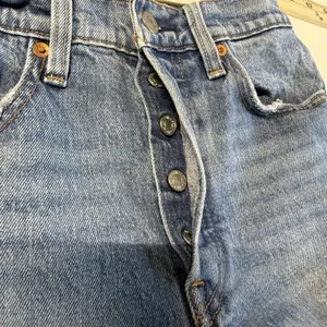 Levis Jeans Womens SIze SL Wedgie Straight Stretch‎ Mid Rise Button Fly *GUC* thumbnail 7