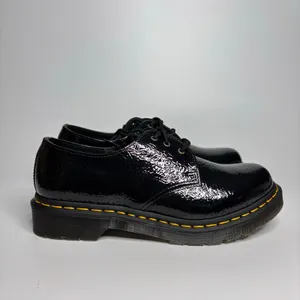 Dr. Martens 1461 Women's Leather Oxford Shoes in Black Distressed Patent thumbnail 4