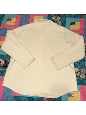 L.L. Bean $80 Woman’s L Regular Cream Fleece Button-Up Jacket Ultra Cozy thumbnail 5