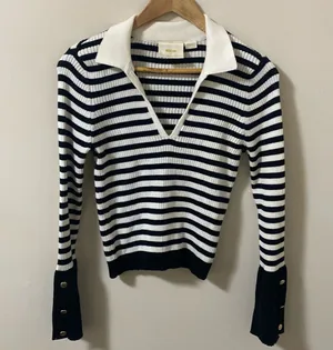 Anthropologie Maeve black & white Striped V Neck sweater size m thumbnail 1