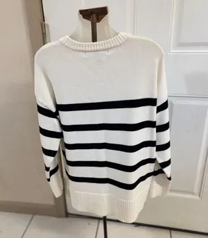 French Connection Med  Sweater thumbnail 2