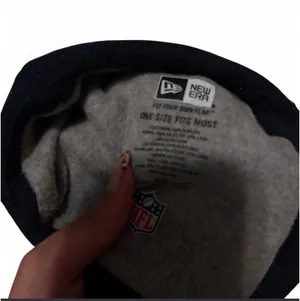 Patriots NFL Beanie New England Hat Pom Pom thumbnail 4