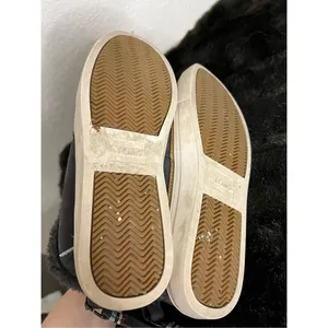 TOMS Paxton Womens 8.5 Faux Fur Water‎ Resistant Slip-on Shoes Gray Leather thumbnail 4