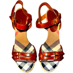 Burberry Tan Leather Check Canvas Espadrille Wedge Sandals EU 35 Italy GUC FLAW thumbnail 3