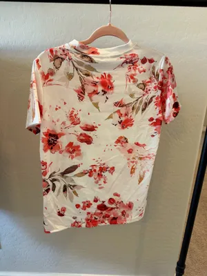 White Floral Tshirt thumbnail 2
