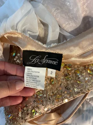 La Femme 19452 NWT White Gold Sequin Strapless Cocktail Dress Size 2 thumbnail 8