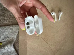 AirPods White thumbnail 4