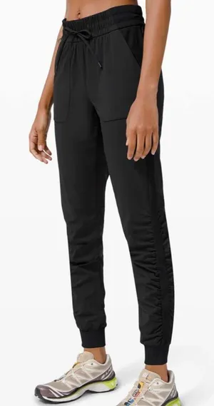 Lululemon‎ Beyond the Studio Jogger Black thumbnail 1