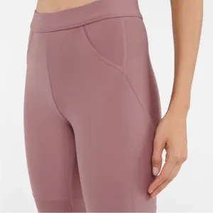 ALO YOGA High-Waist 4 Pocket Utility Legging in Woodrose (S) thumbnail 6
