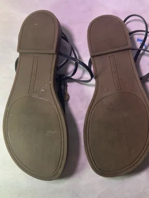 Tommy Hilfiger Black Strappy Thong Sandals with Gold Accent thumbnail 6