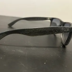 Ray-Ban Classic Black Frame is in Fair Shape. Finishing is off. thumbnail 5