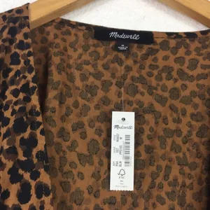NWT Madewell Flutter-Sleeve Wrap Mini Dress in Painted Leopard Medium thumbnail 5
