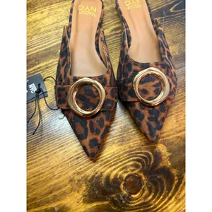 Madden NYC‎ Leopard Pointed Toe Flats Size 7 Brown thumbnail 2