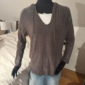 Vintage Y2K American Eagle Mocha Brown Slouchy Hooded Sweater thumbnail 3