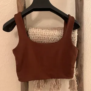 Brown/Red Crop top / Short sleeves tank top thumbnail 3