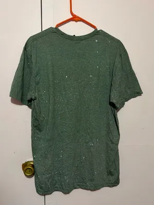Gildan Green Short-Sleeve Tee with Retro Cassette Graphic thumbnail 4