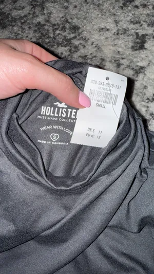 Hollister Grey Turtleneck thumbnail 2