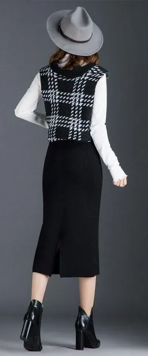 black winter skirt thumbnail 2