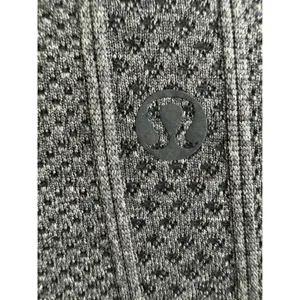 Lululemon Swiftly Tech Short Sleeve Shirt Heathered Grey Women Slim Fit flaw‎ thumbnail 3