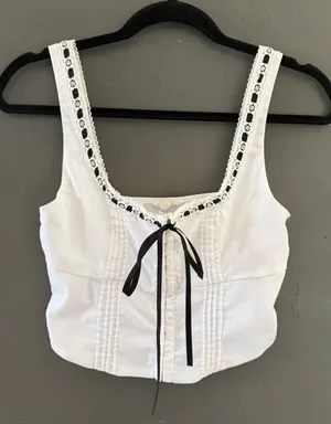 MINE Womens White‎ Corset Crop Top Lace Trim Black Ribbon Hook Eye Front Medium thumbnail 1