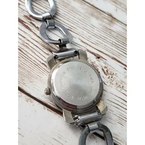 Collezio Ladies Watch Silver Tone (Not Working/Untested/For Spares & Repair) thumbnail 3