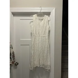 Women’s Size 18 W White Midi Dress Sleeveless Lace Overlay Shark tail Hem Bride thumbnail 6