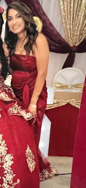 Red Dress thumbnail 2