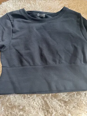 NWOT Offline by Aerie cropped black crewneck long sleeve size small thumbnail 3